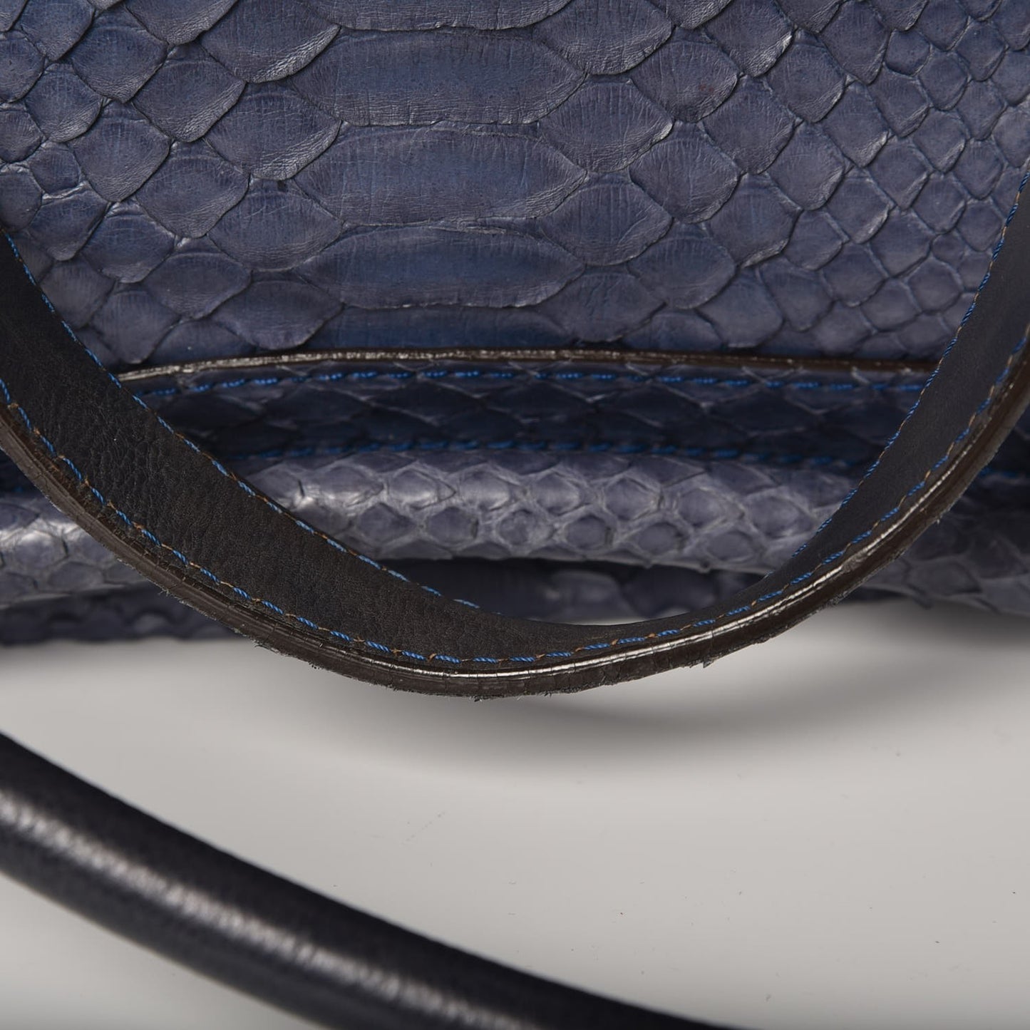 Python Calfskin Medium Paraty Blue Nuit