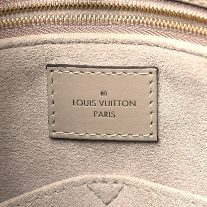 Louis Vuitton LOUIS VUITTON Empreinte Monogram Giant Onthego MM Tourterelle 6 of 8