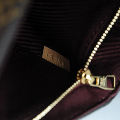 Louis Vuitton Monogram Cluny MM 7 of 7