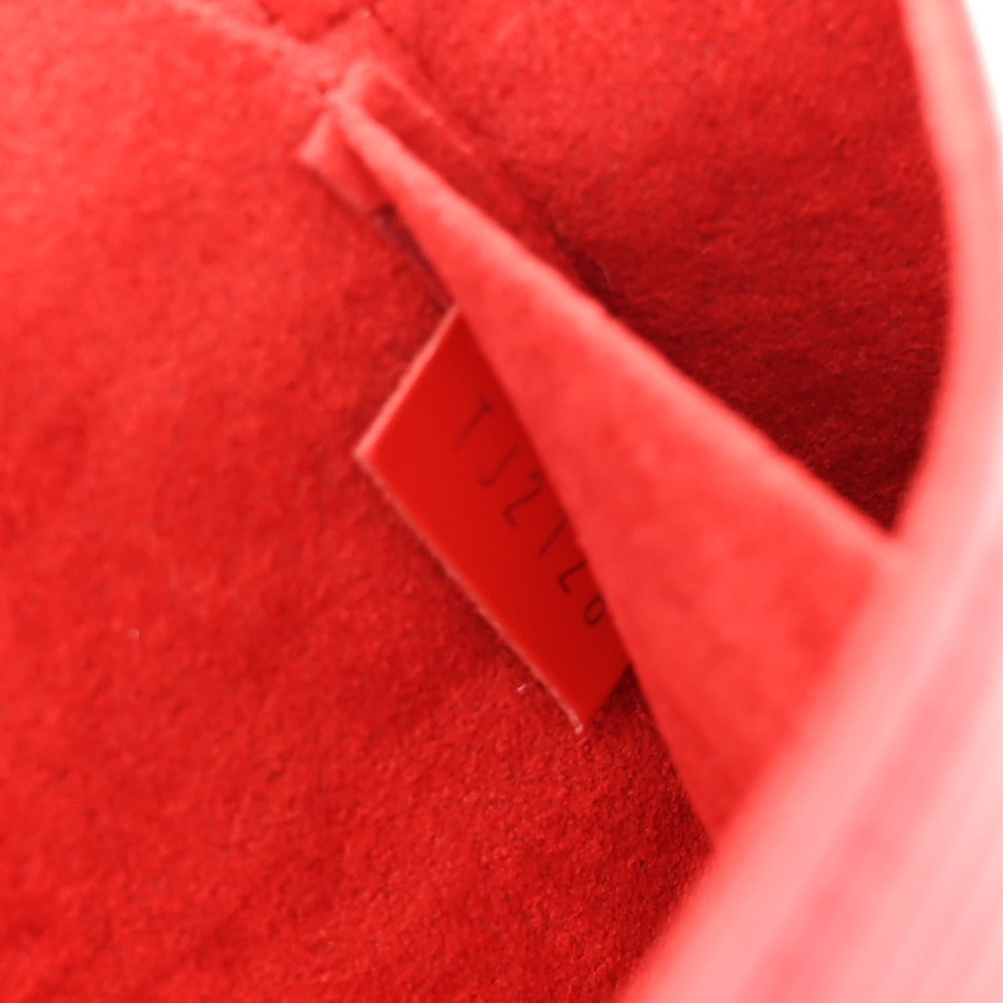 Epi Pochette Felicie Coquelicot