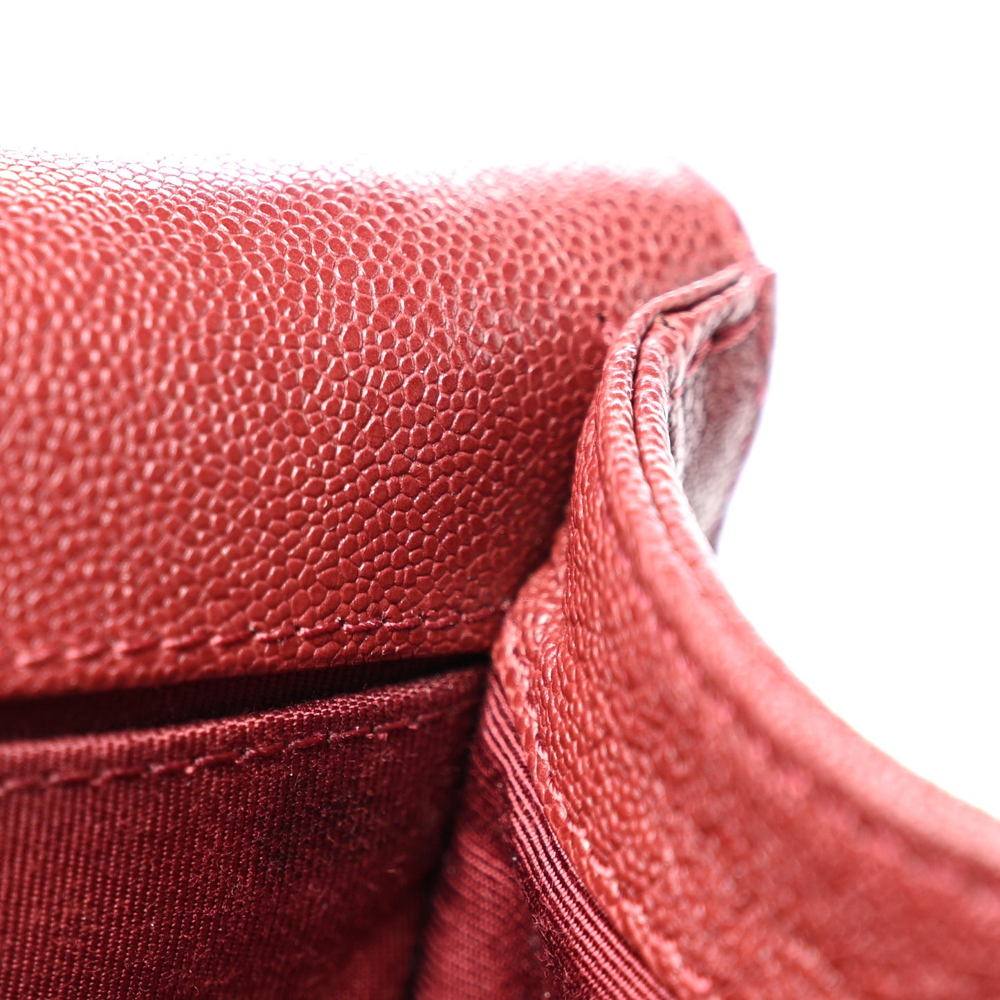 Caviar Quilted Medium Boy Flap Burgundy