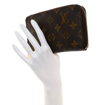 Louis Vuitton Monogram Zippy Compact Wallet 2 of 7