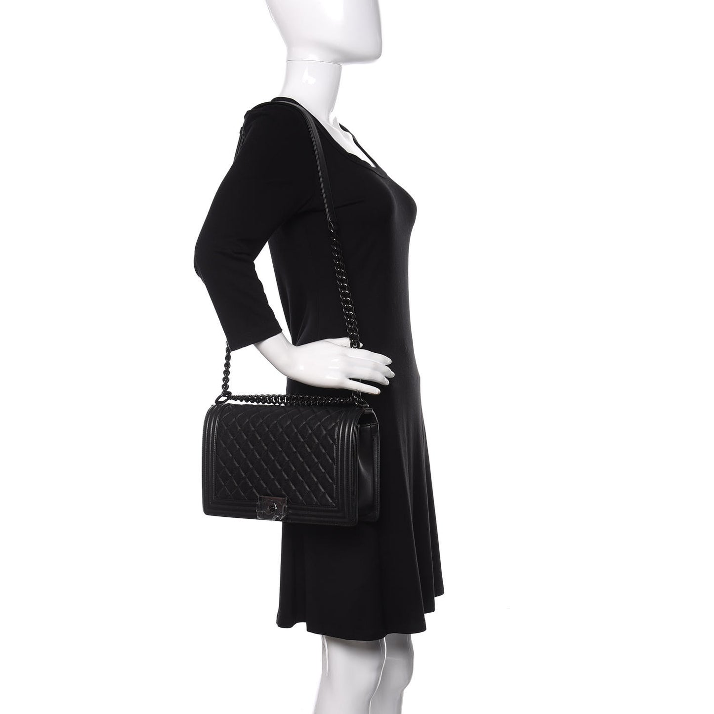 Caviar Quilted New Medium Boy Flap So Black
