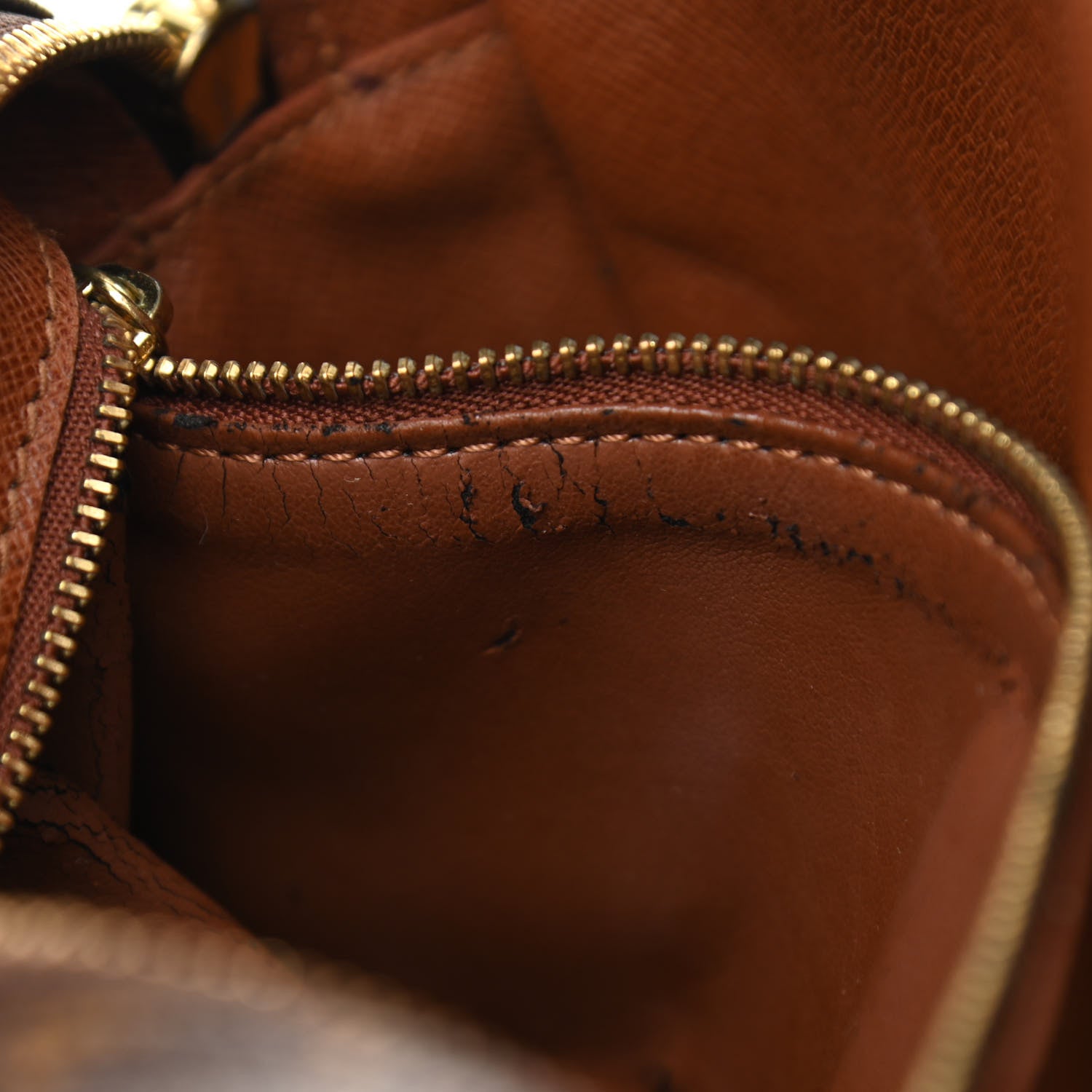 Louis Vuitton Monogram Trocadero 24 12 of 17