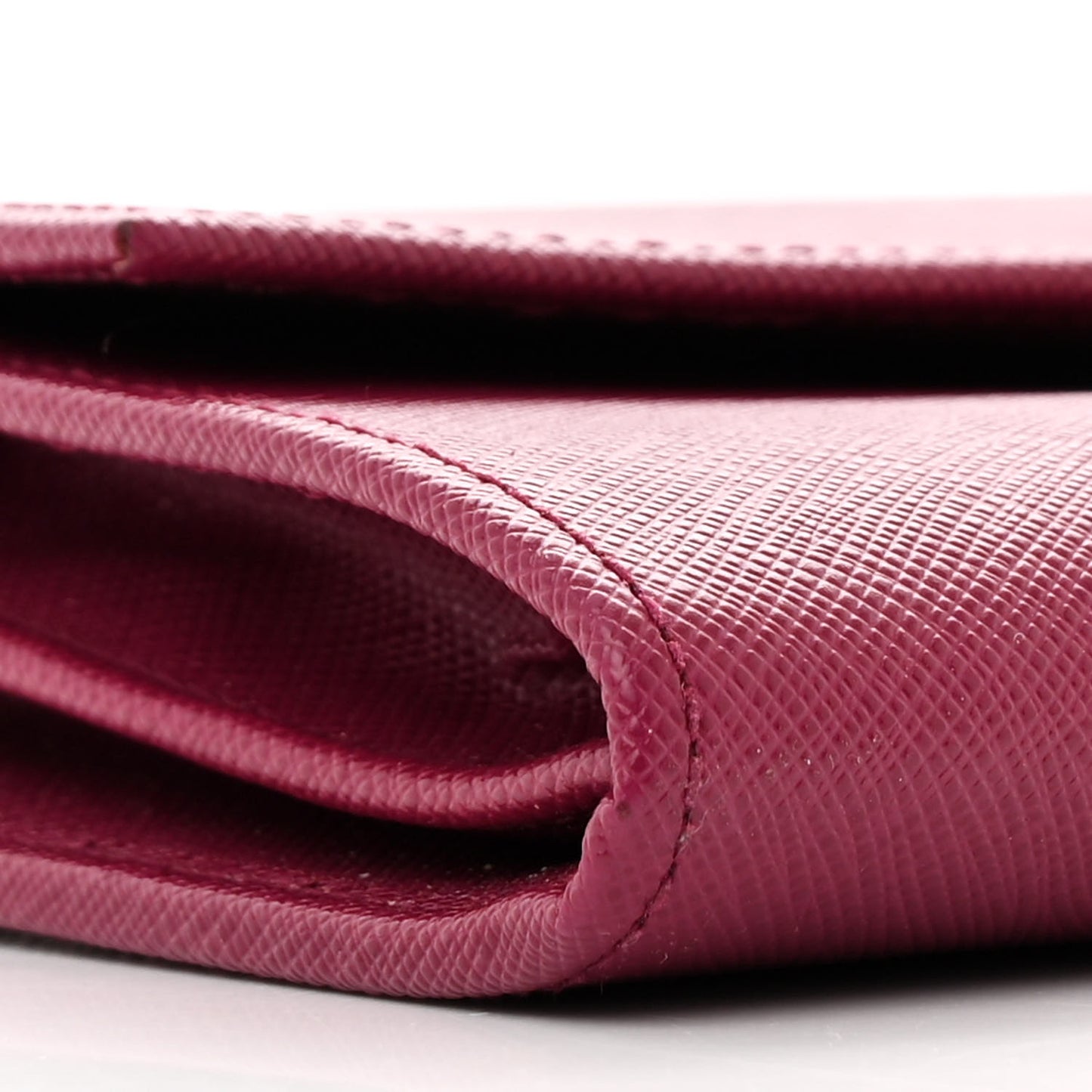 Saffiano Lux Sound Wallet On Chain Ibisco