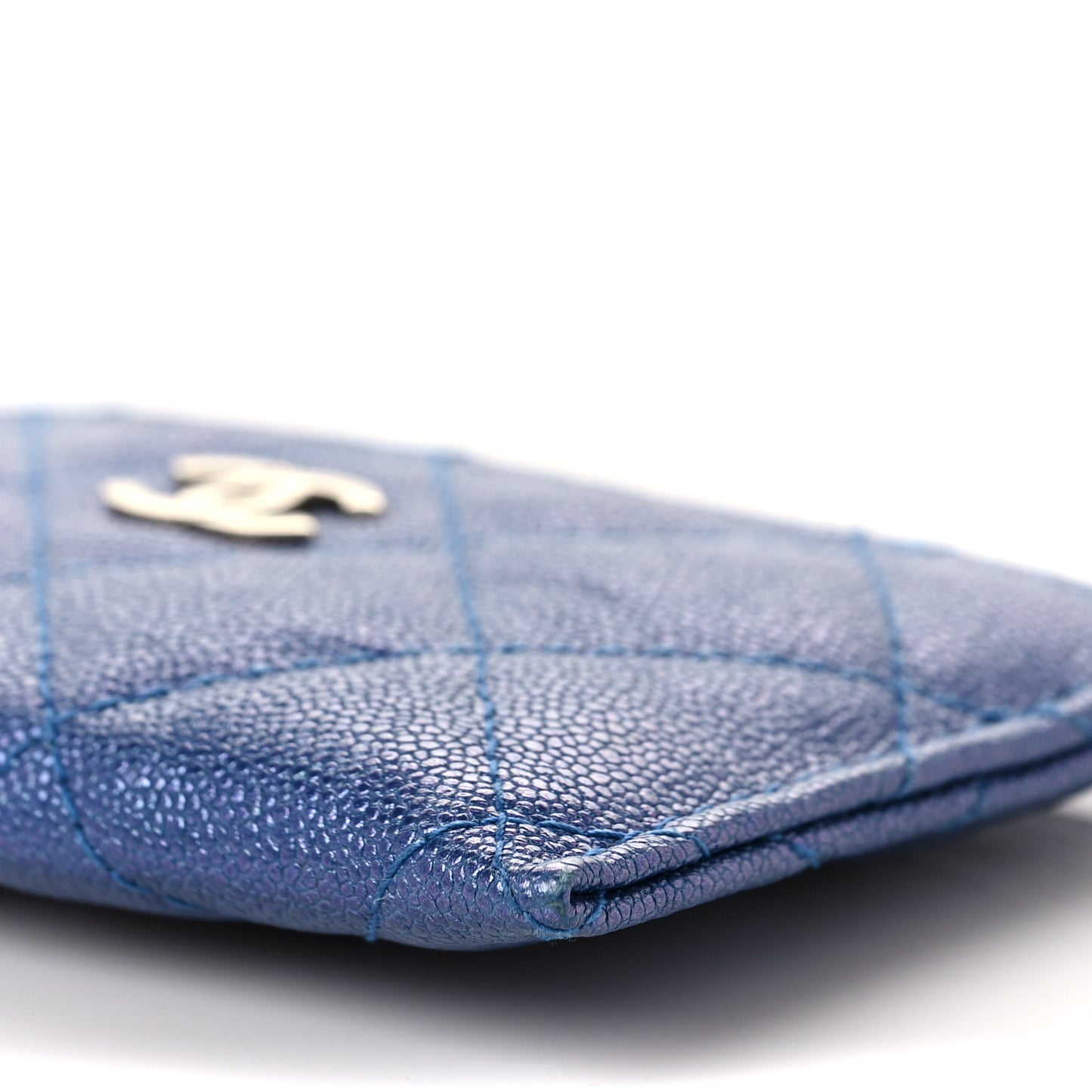 Iridescent Caviar Quilted Card Holder Dark Blue