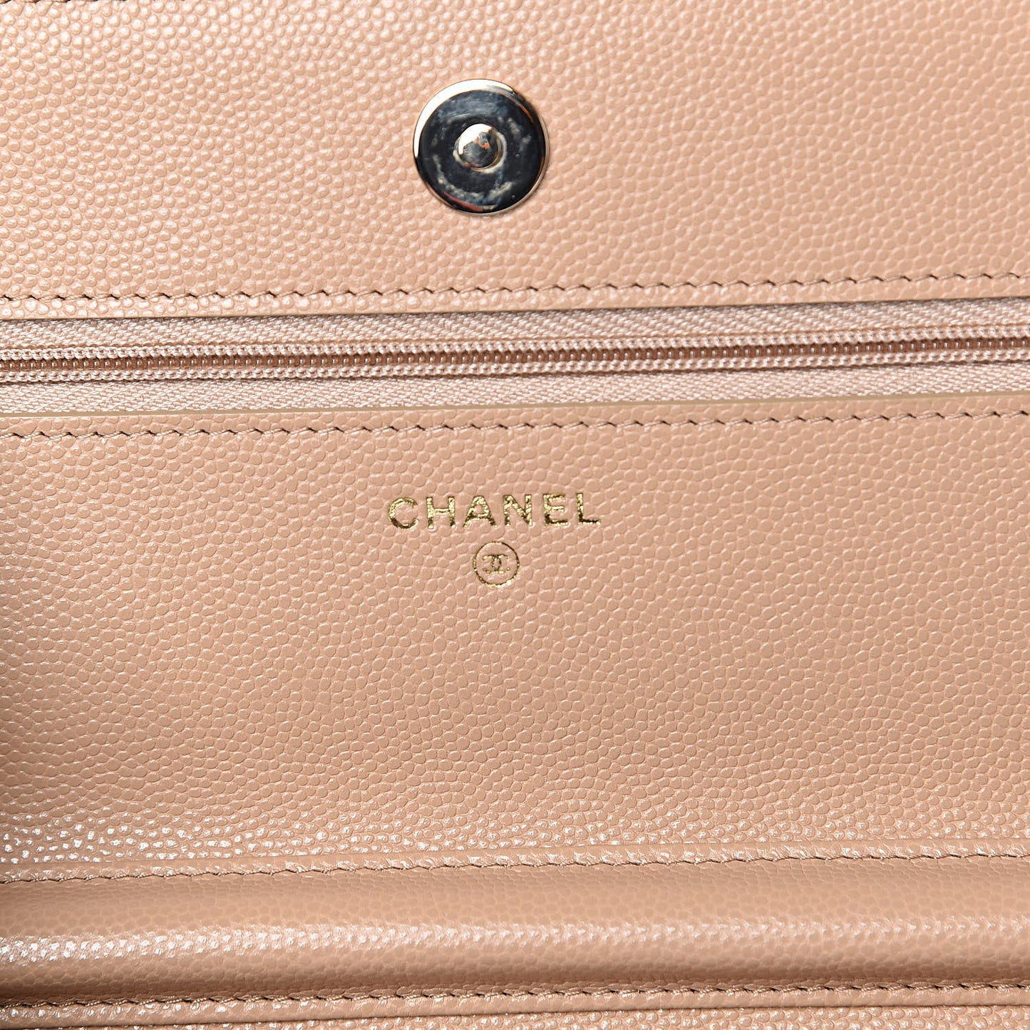 Caviar Quilted Wallet On Chain WOC Beige