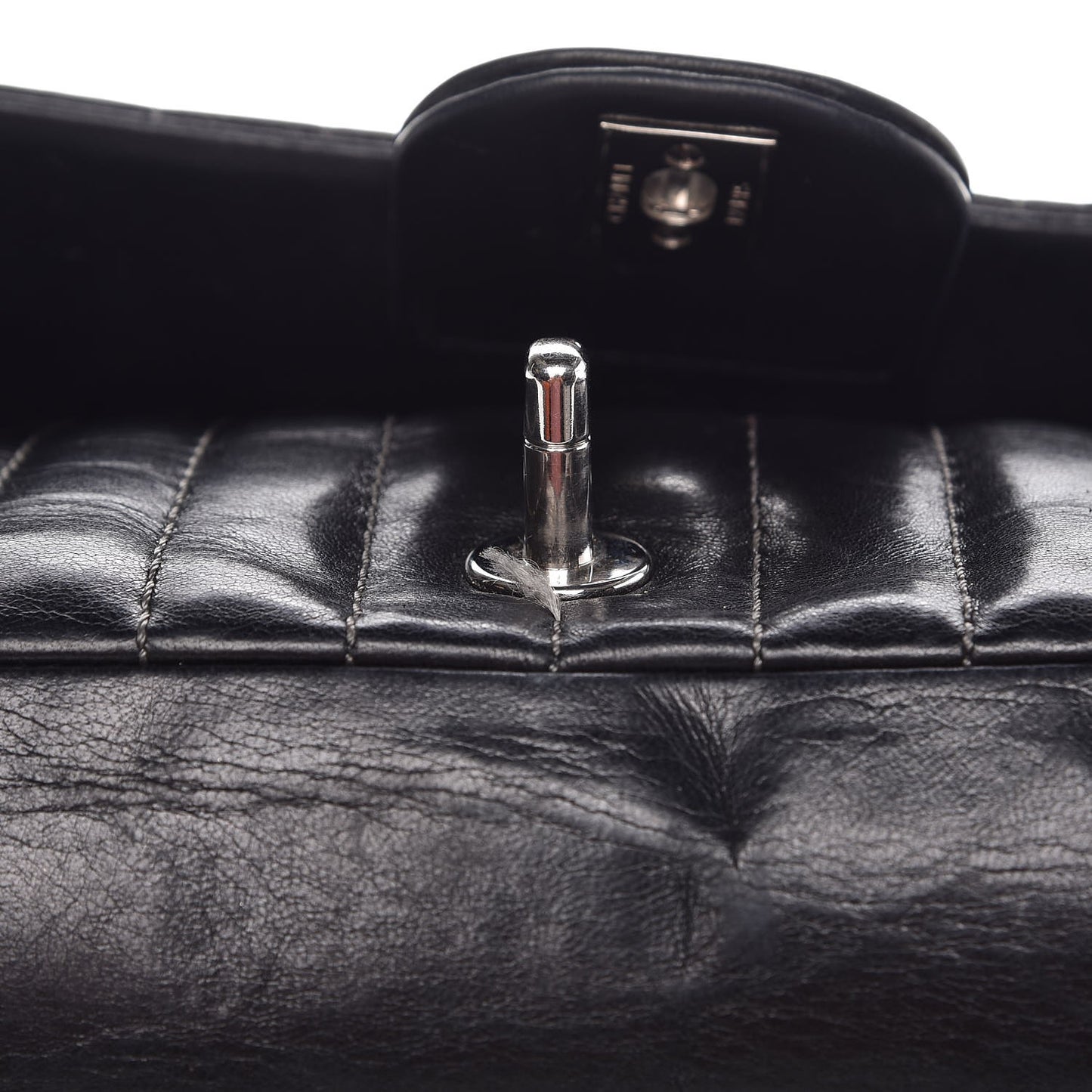 Lambskin Vertical Quilted Medium Single Flap Black