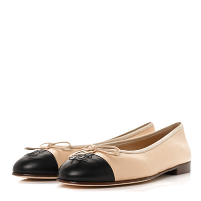 Chanel Lambskin Cap Toe CC Ballerina Flats 40 Beige Black 3 of 7