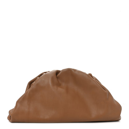 Bottega Veneta Smooth Butter Calf The Pouch Oversized Clutch Cammello 1 of 10