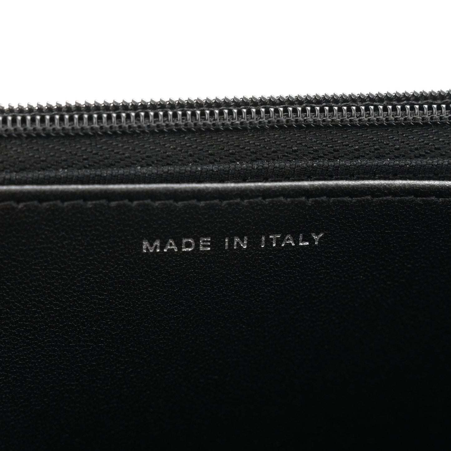 Lambskin Quilted Wallet On Chain WOC So Black