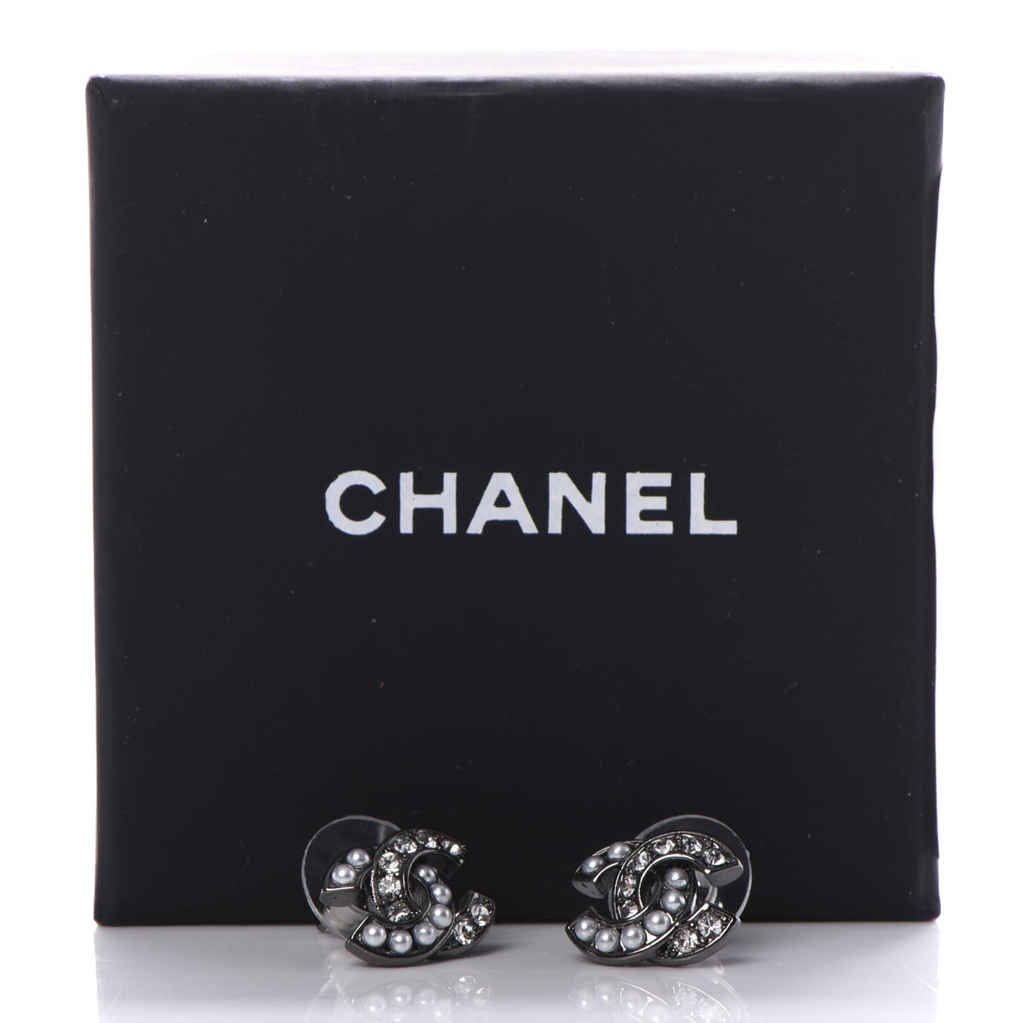 Ruthenium Crystal Pearl CC Earrings