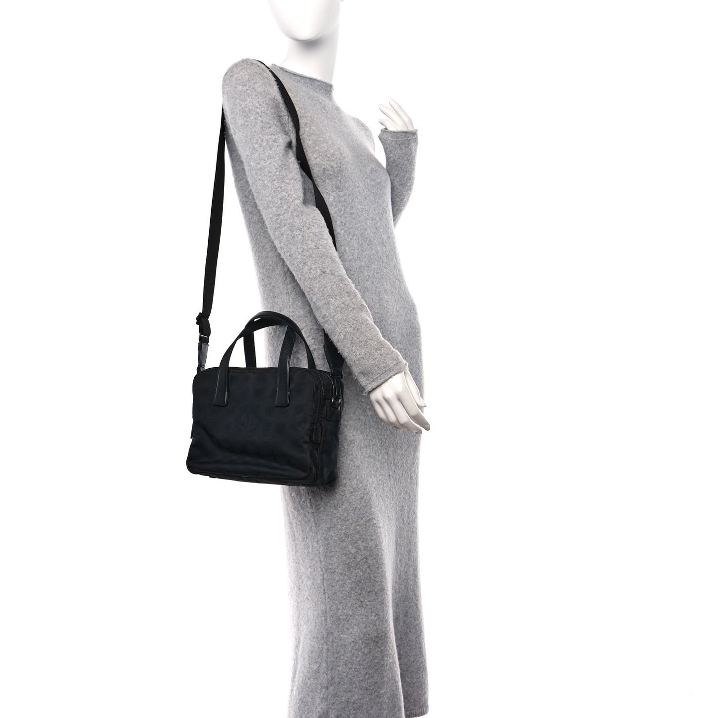 Nylon Travel Shoulder Bag Black