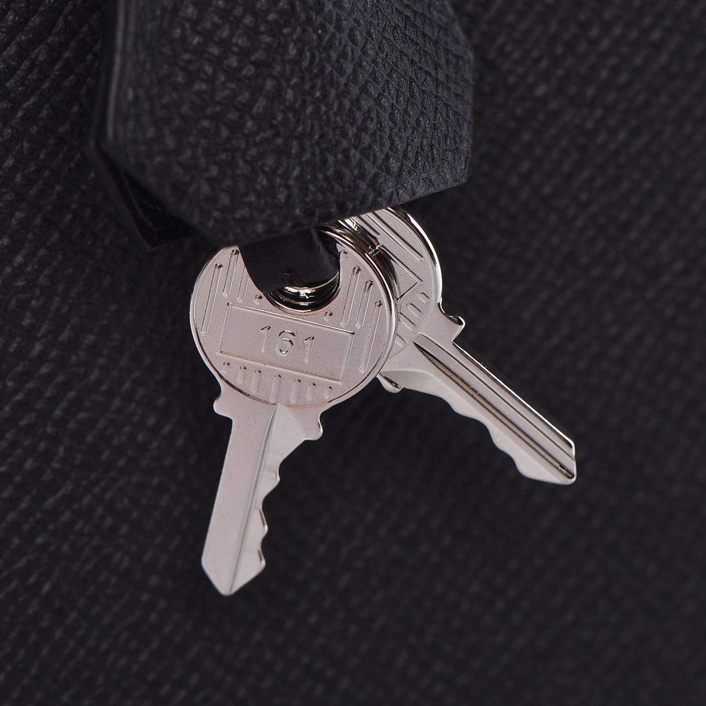 Epsom Kelly Sellier 25 Black