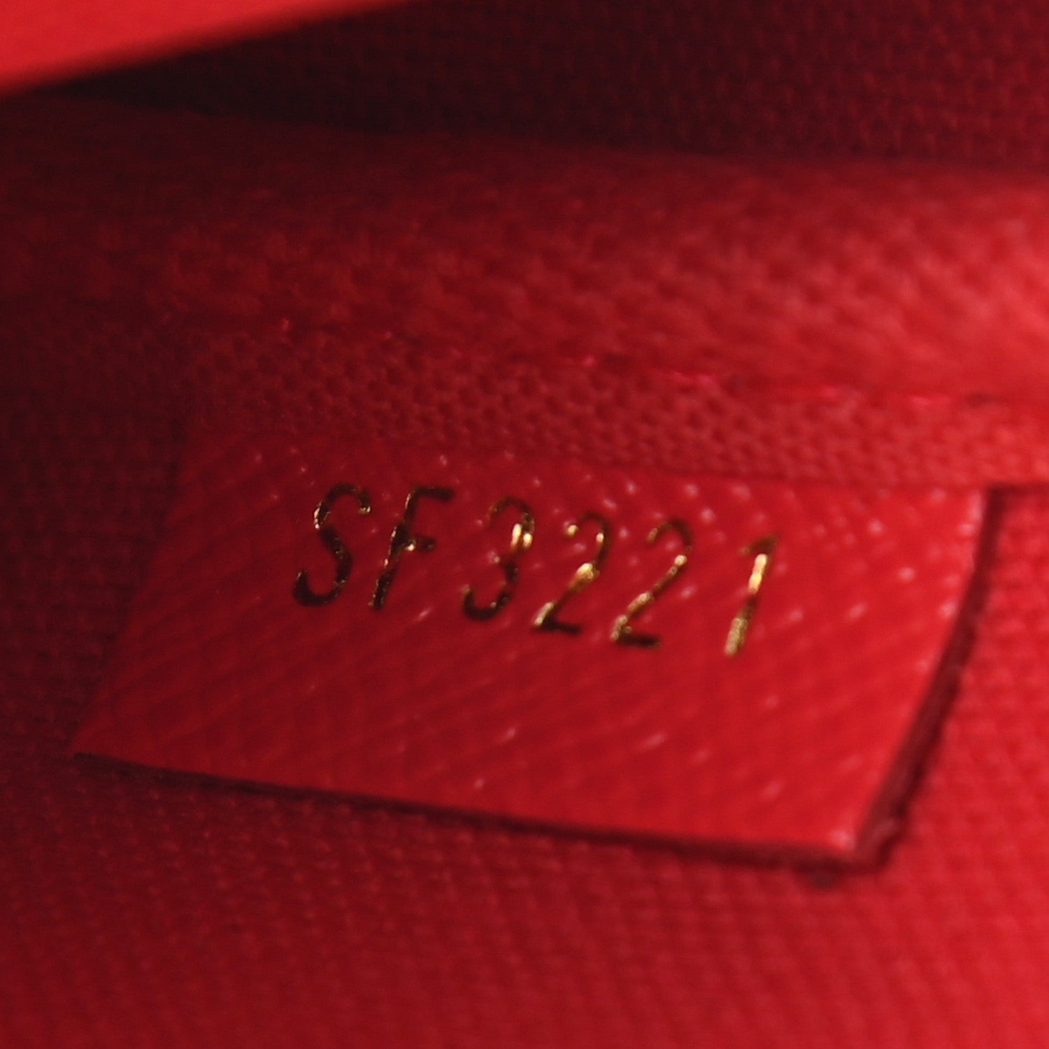 Louis Vuitton Monogram 2021 Christmas Animation London Mini Pochette Accessories Red 6 of 6