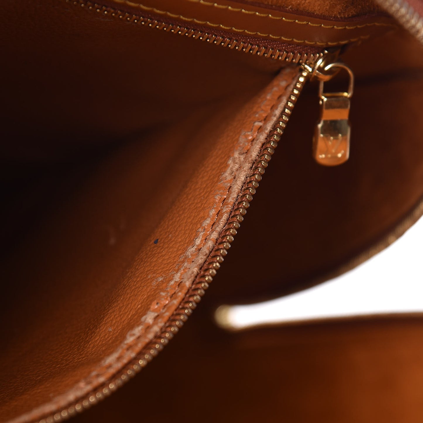 Epi Sorbonne Briefcase Cipango