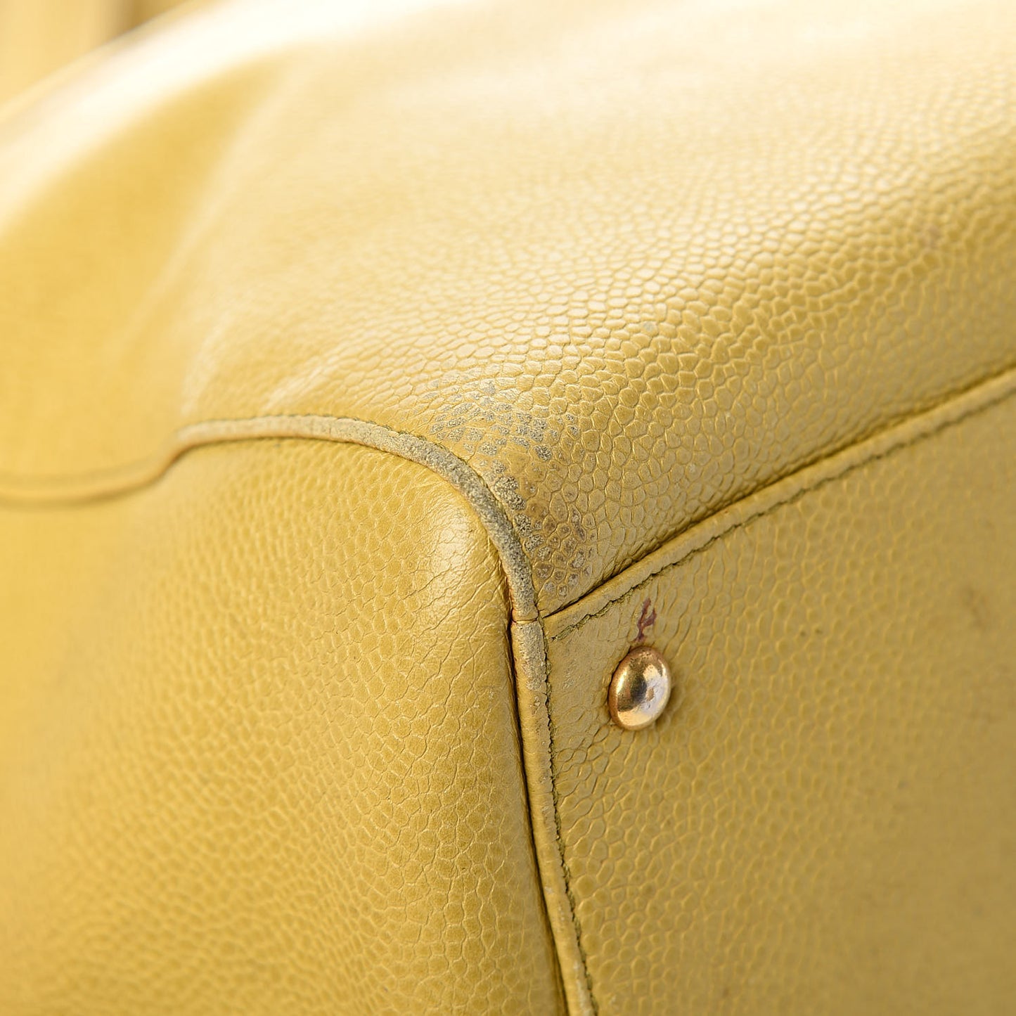 Caviar Large CC Shoulder Bag Chartreuse