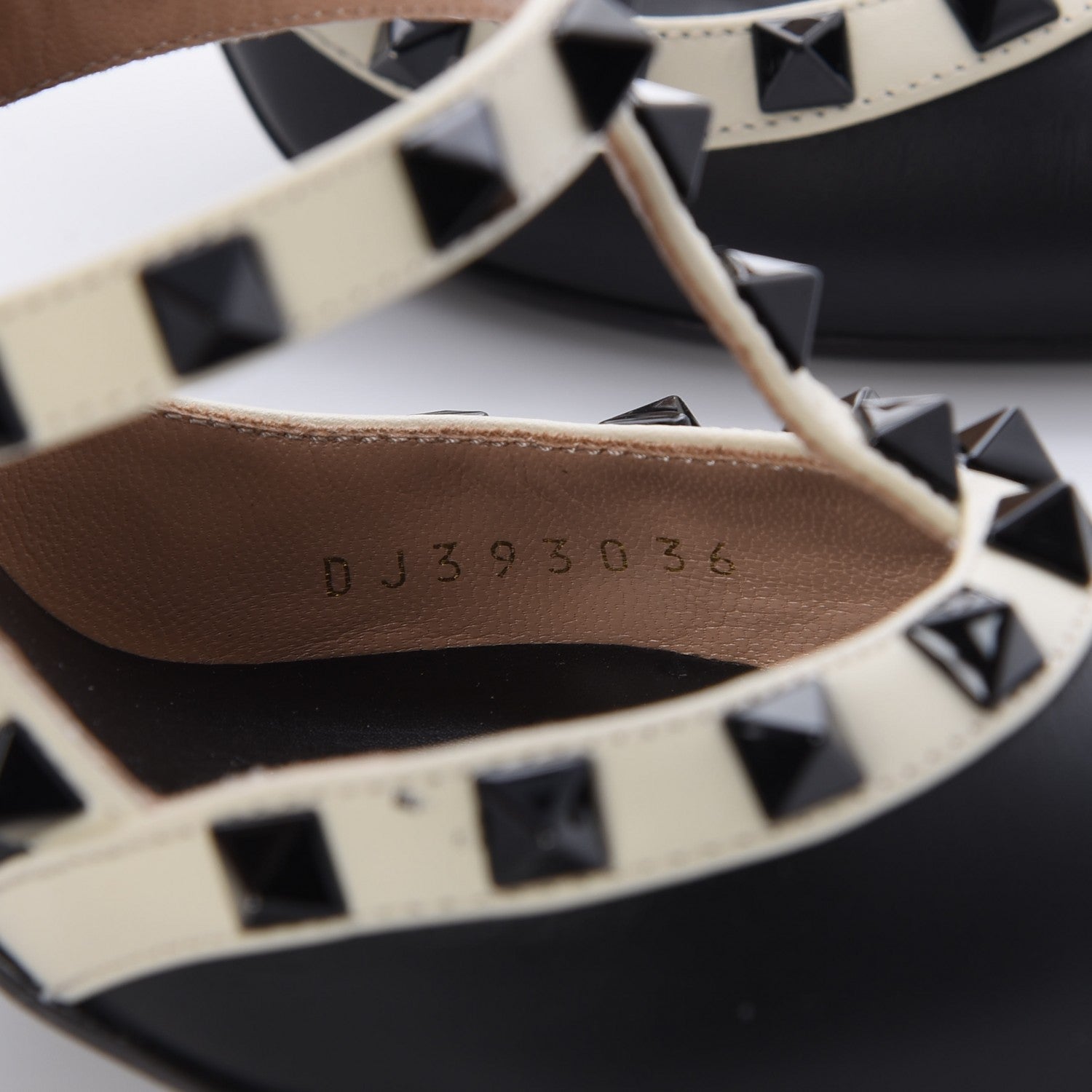 Valentino Garavani Calfskin Rockstud Ankle Strap Pumps 36 Black Ivory 8 of 11