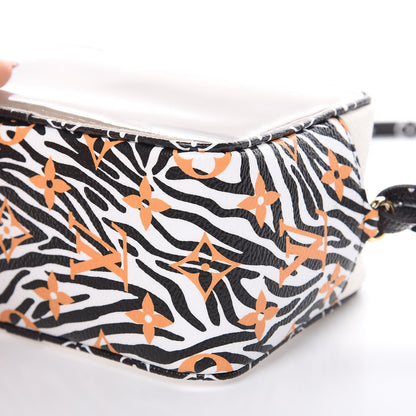 Louis Vuitton Monogram Giant Jungle Beach Pouch Ivory 8 of 8
