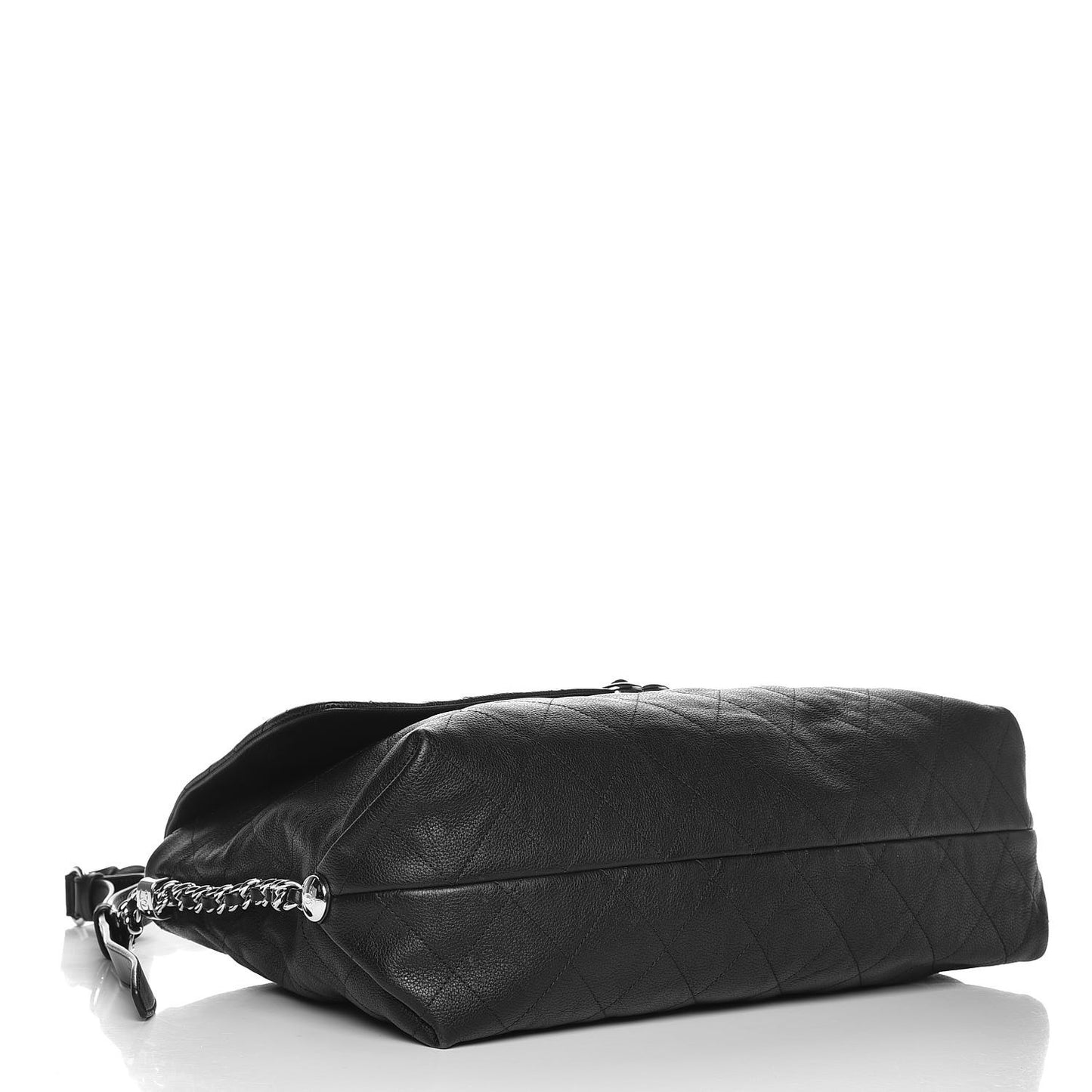 Grained Calfskin Stitched Medium Braided With Style Flap Black