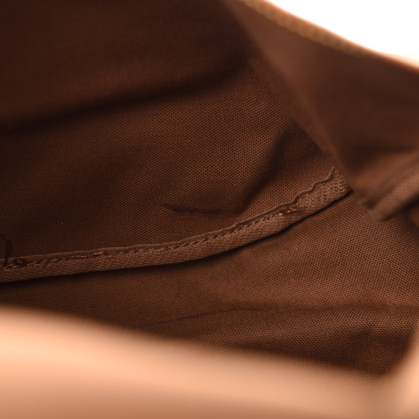 Monogram Saumur 35