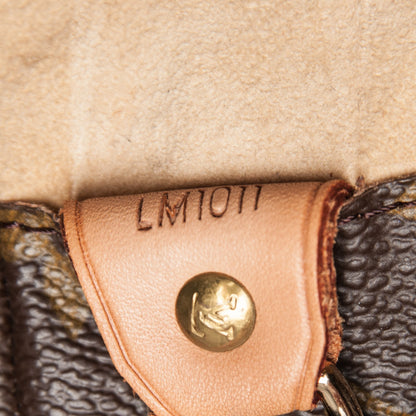 Louis Vuitton Monogram Luco 7 of 7