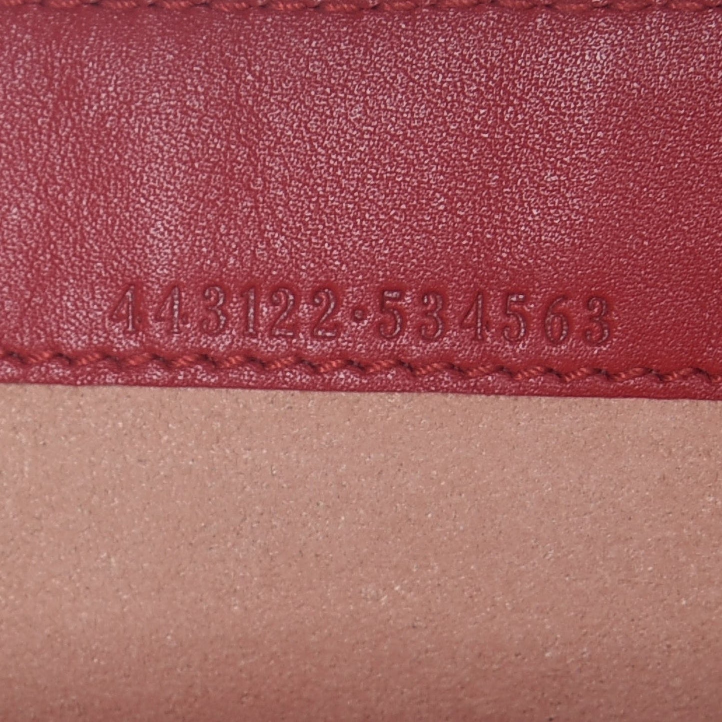 Calfskin Matelasse Mini GG Marmont Chain Wallet Hibiscus Red