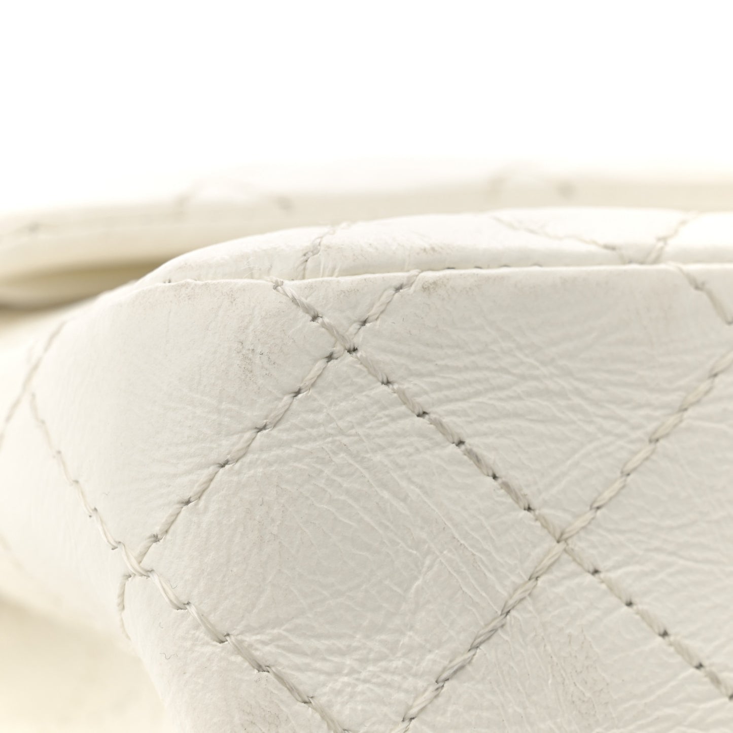 Aged Calfskin Quilted 2.55 Reissue 225 Flap White