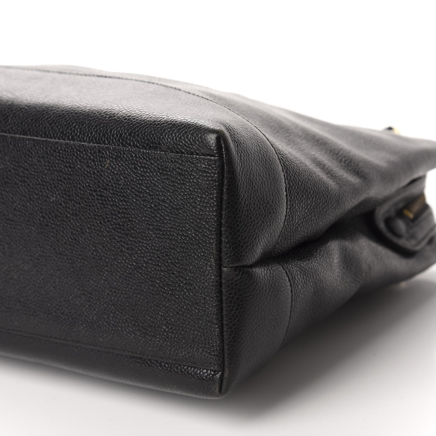 Caviar CC Shoulder Bag Black