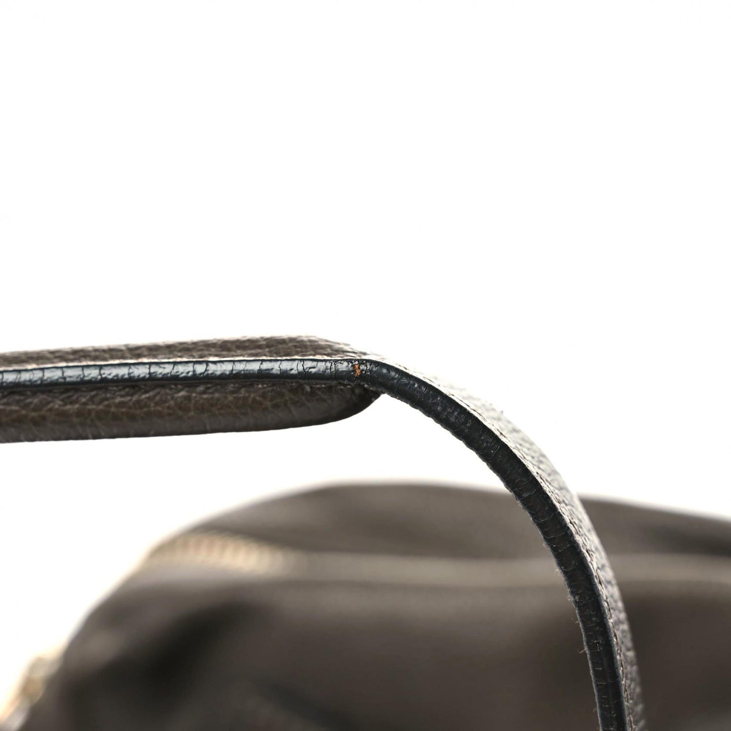 Calfskin Medium Paraty Rock