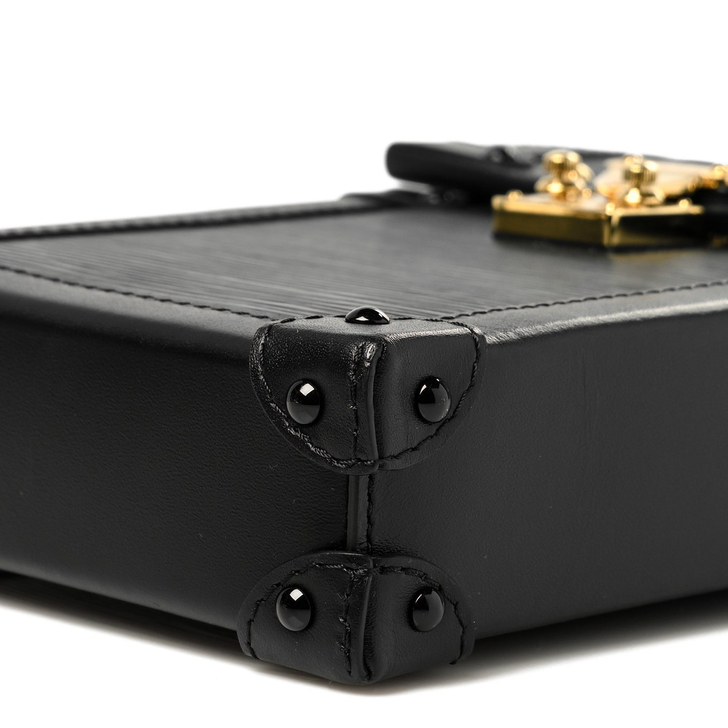 Epi Pochette Trunk Verticale Black
