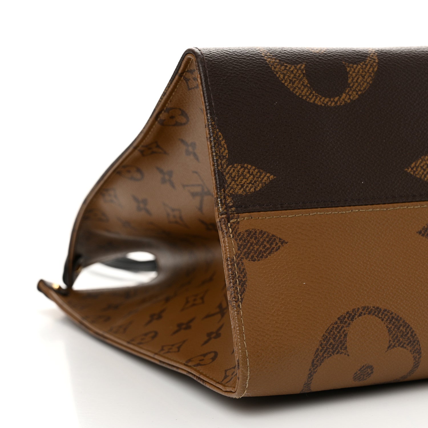 Louis Vuitton Reverse Monogram Giant Onthego GM 7 of 14