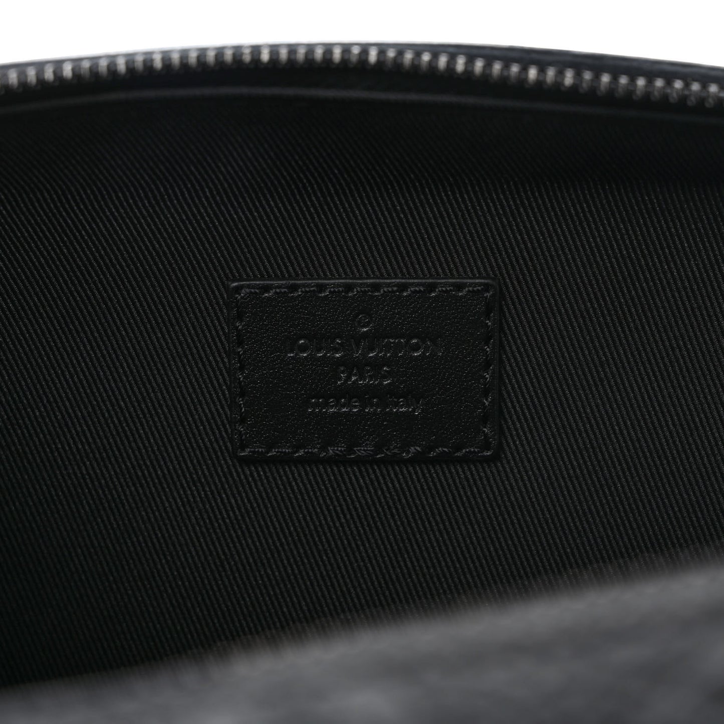 Taurillon Monogram Soft Trunk Black
