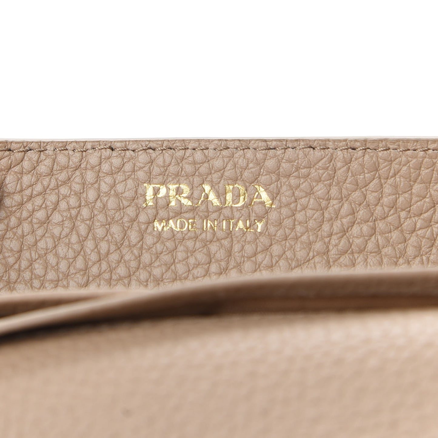 Vitello Daino Chain Wallet Cammeo