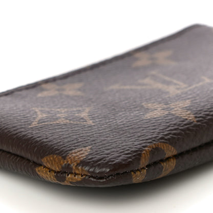 Louis Vuitton Monogram Key Pouch 8 of 10