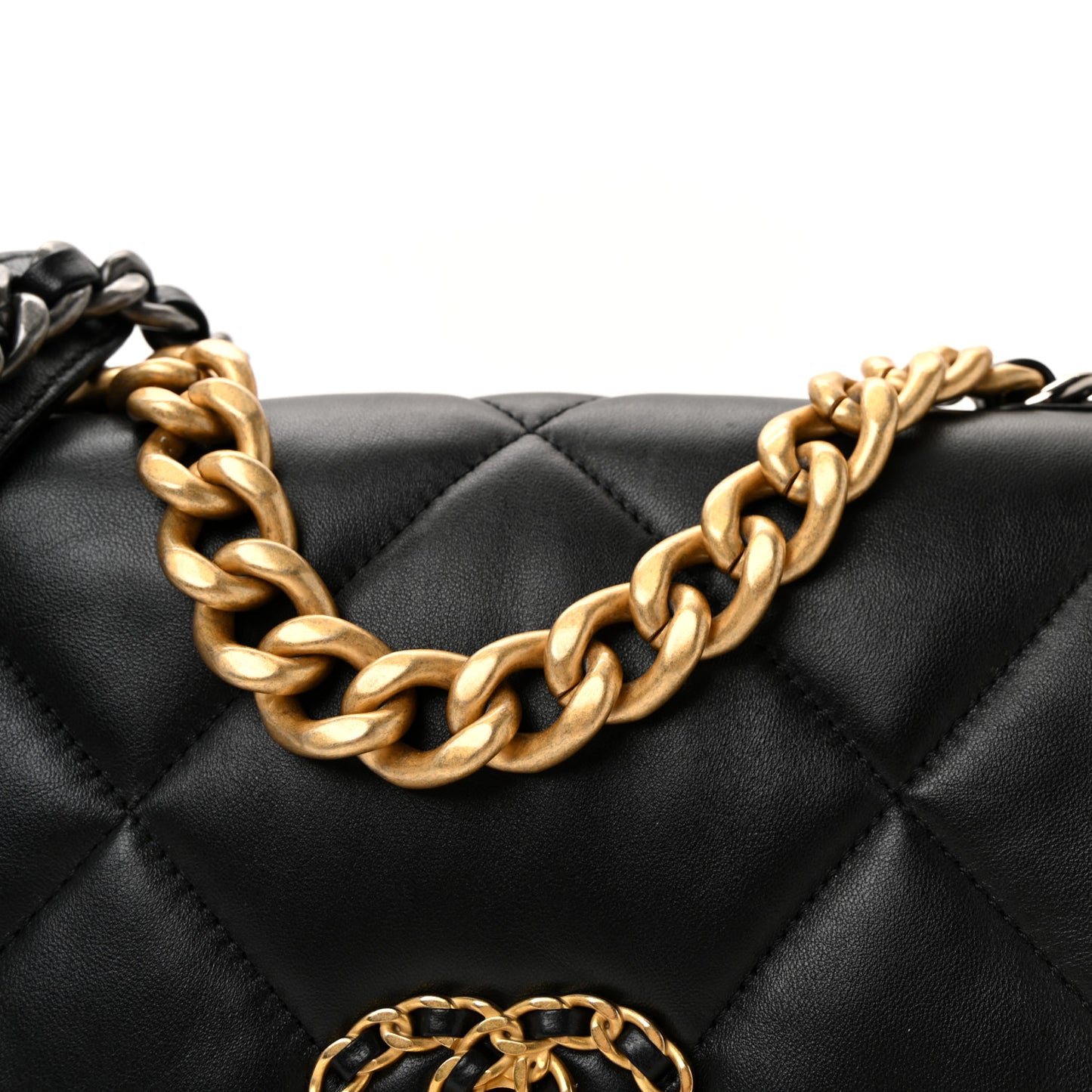 Lambskin Quilted Medium Chanel 19 Flap Black
