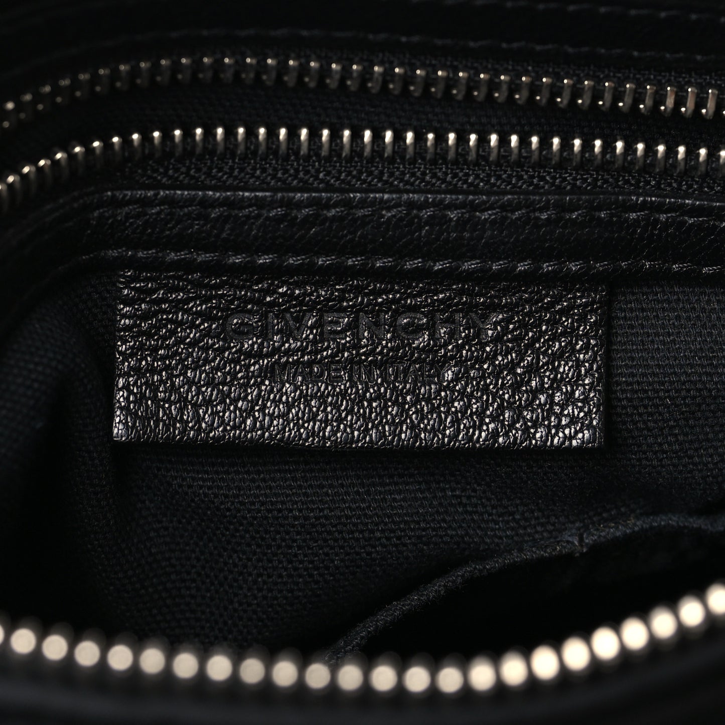 Nylon 4G Small Pandora Black