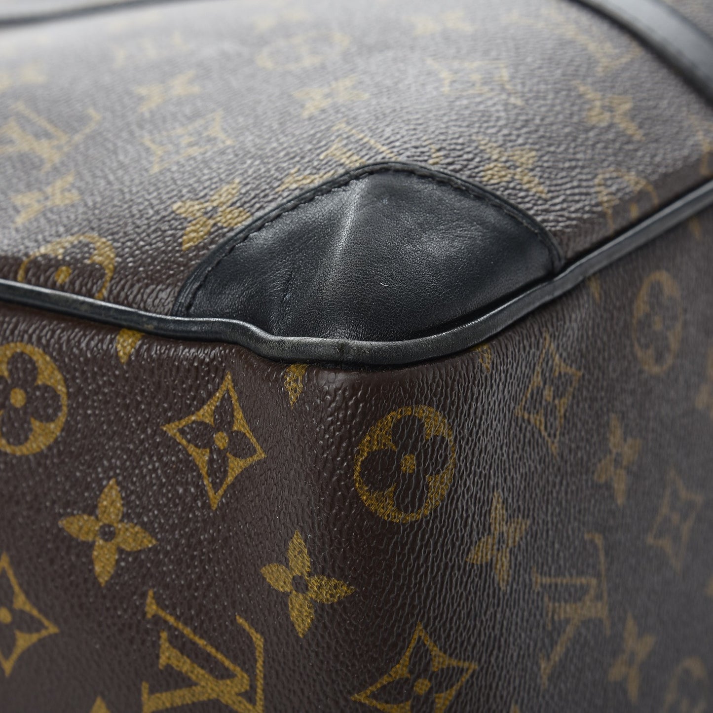 Monogram Macassar Porte-Documents Voyage GM