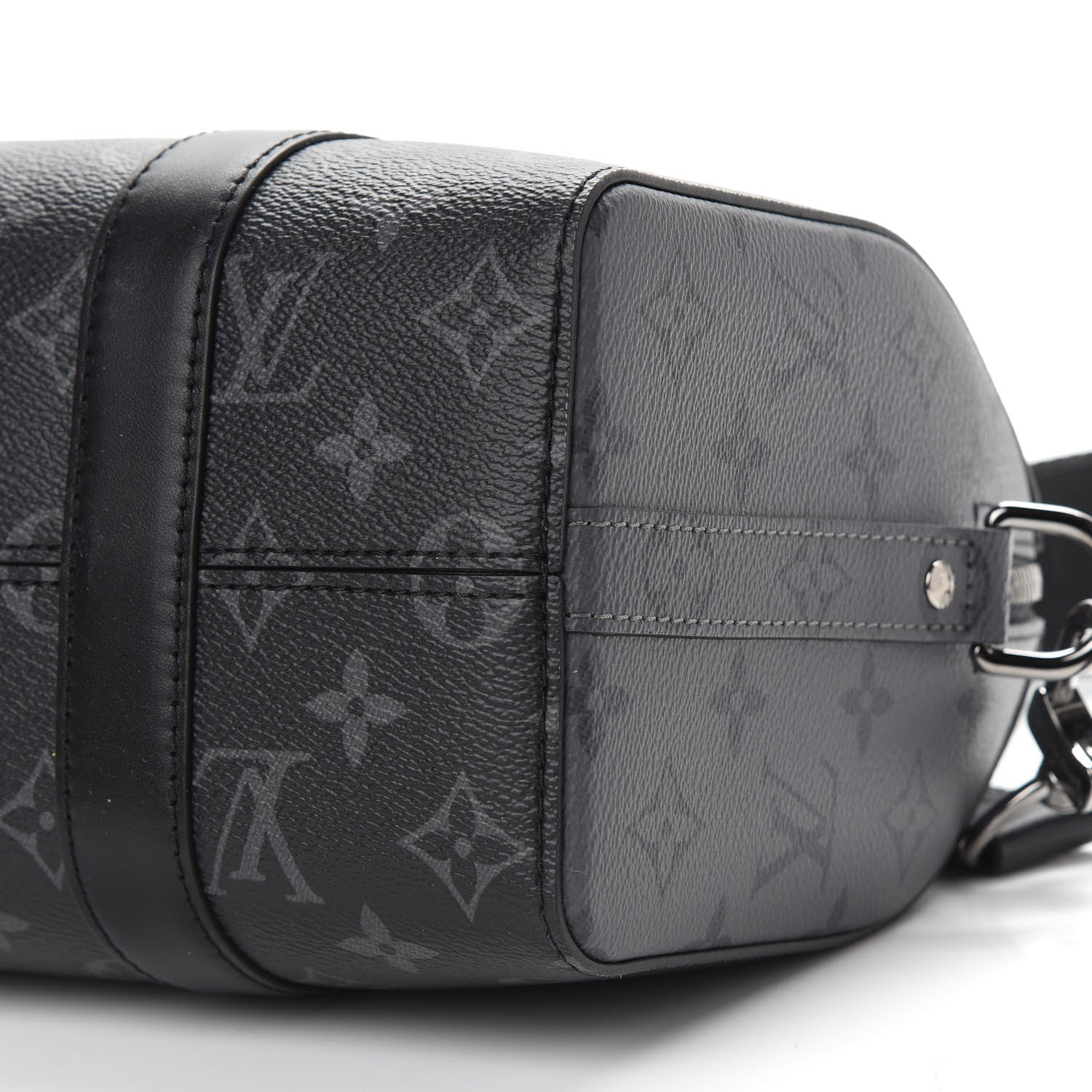 Louis Vuitton Reverse Monogram Eclipse City Keepall 8 of 8