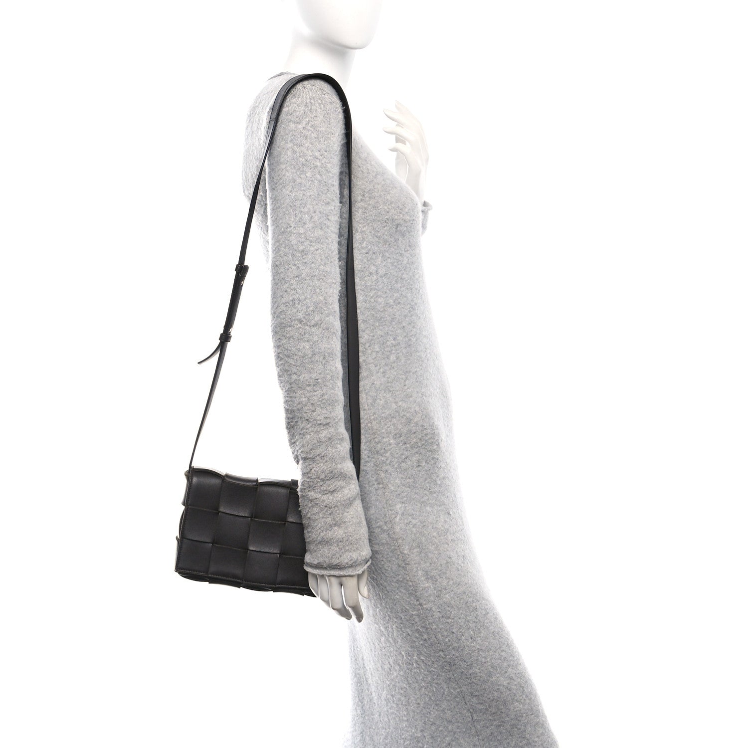 Bottega Veneta Lambskin Maxi Intrecciato Cassette Crossbody Bag Fondant 2 of 12