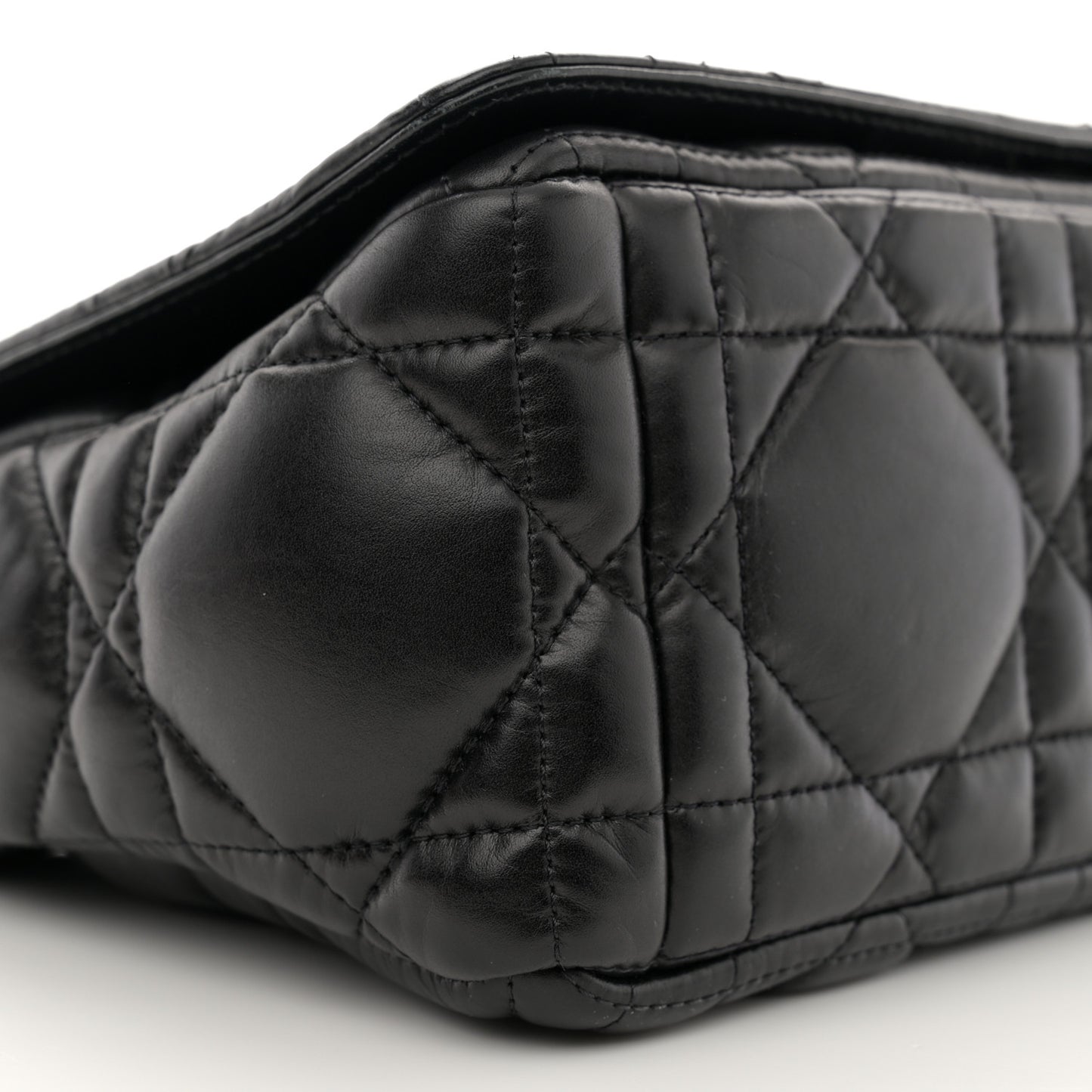 Calfskin Macrocannage Medium Caro Bag Black