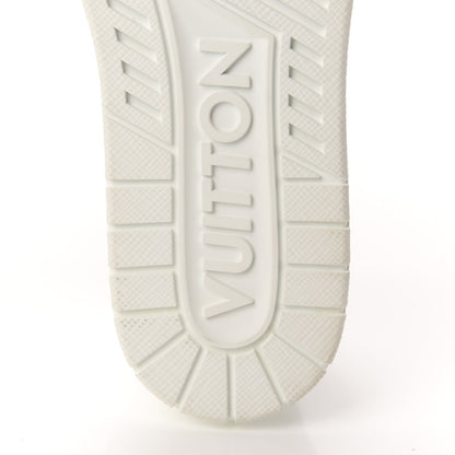 Louis Vuitton Calfskin Mens LV Trainer Sneaker 9.5 White 11 of 15