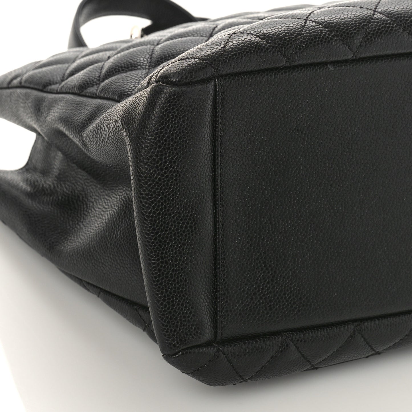 Caviar Quilted Grand Shopping Tote GST Black