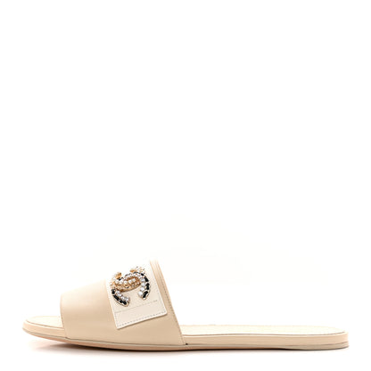 Chanel Lambskin Pearl Crystal CC Mules Sandals 39.5 Beige 1 of 11