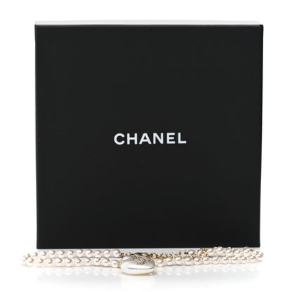 Chanel Pearl Crystal CC Heart Short Necklace Pearly White Gold 6 of 6