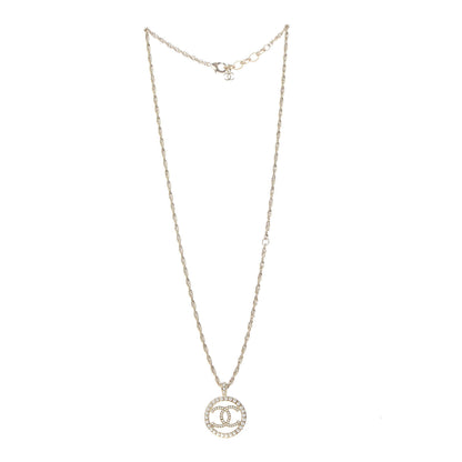 Chanel Pearl CC Medallion Necklace Gold 3 of 5