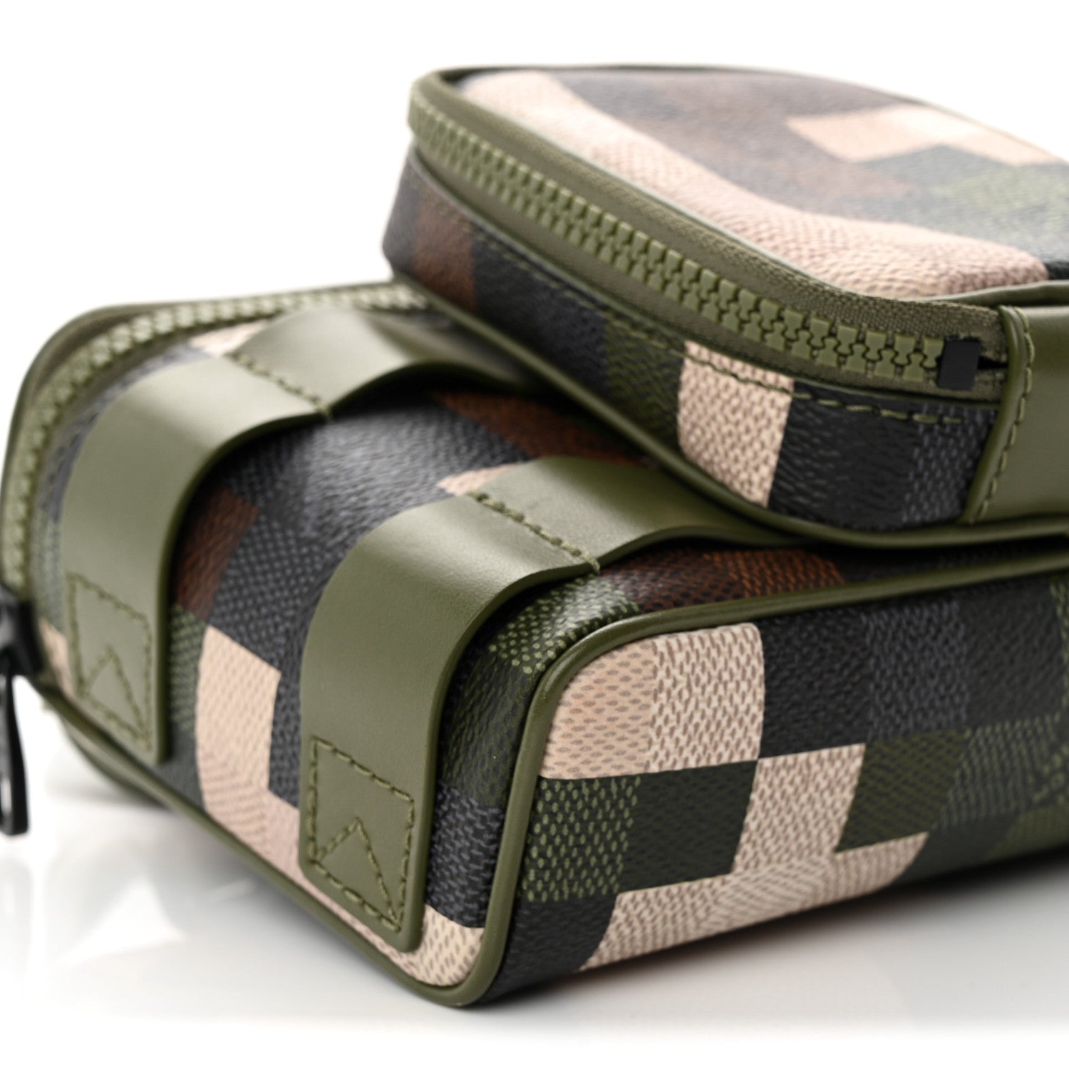 Louis Vuitton Damoflage LV Trail Wearable Wallet Green 8 of 9