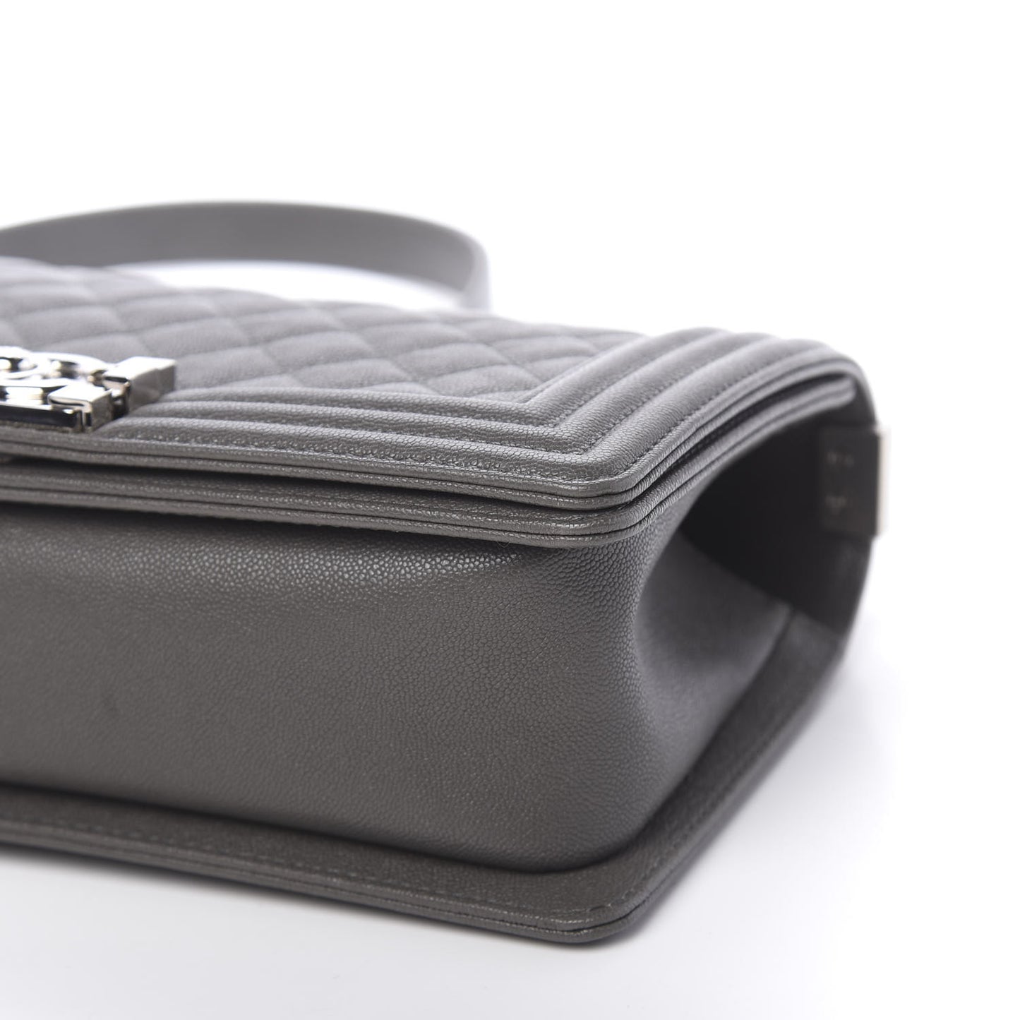 Caviar Quilted Medium Boy Flap Grey