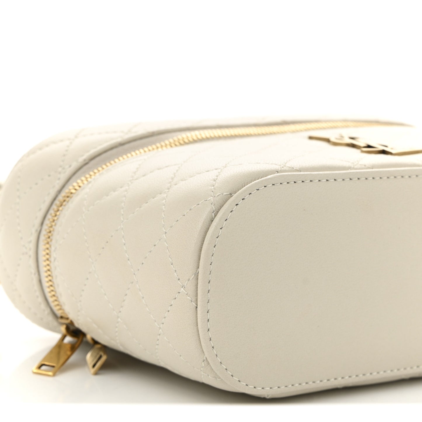 Lambskin Quilted Medium Gaby Vanity Case Blanc Vintage