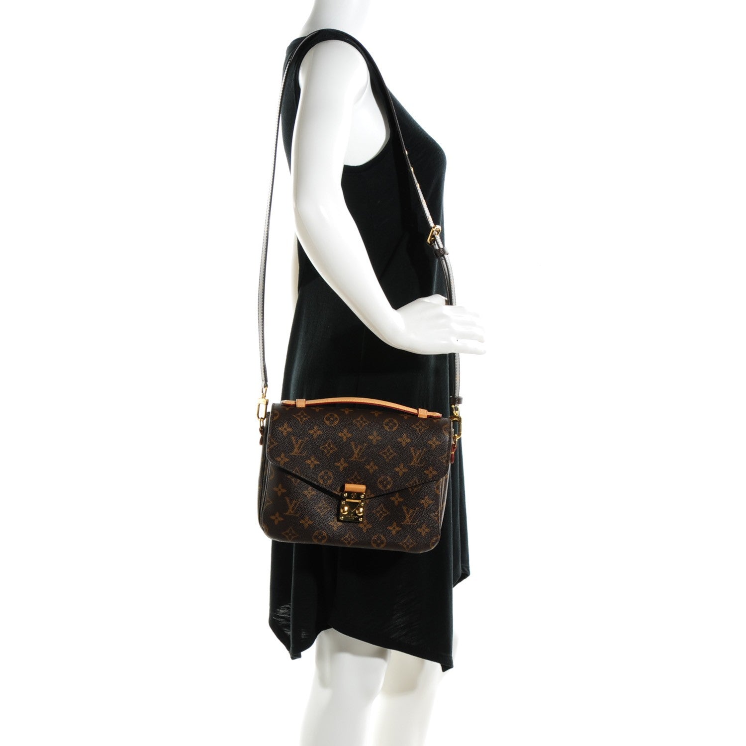 Louis Vuitton Monogram Pochette Metis 2 of 7